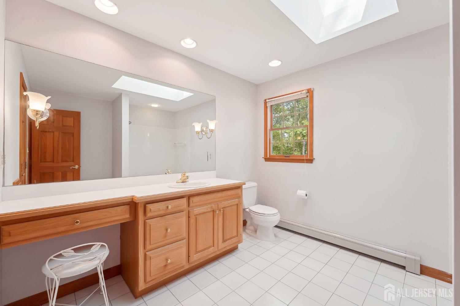 924 Hughes, Hamilton, NJ, 08690