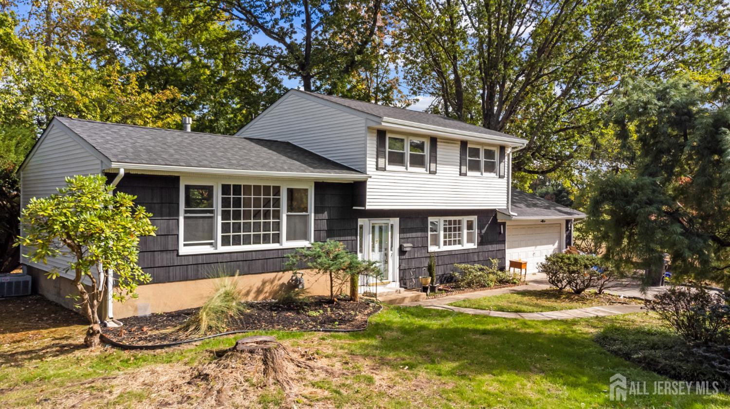 Photo of 7 Hamlin Road, East Brunswick NJ