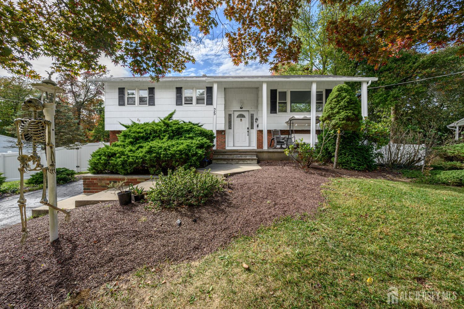 Photo of 25 Highland Drive, Manalapan NJ