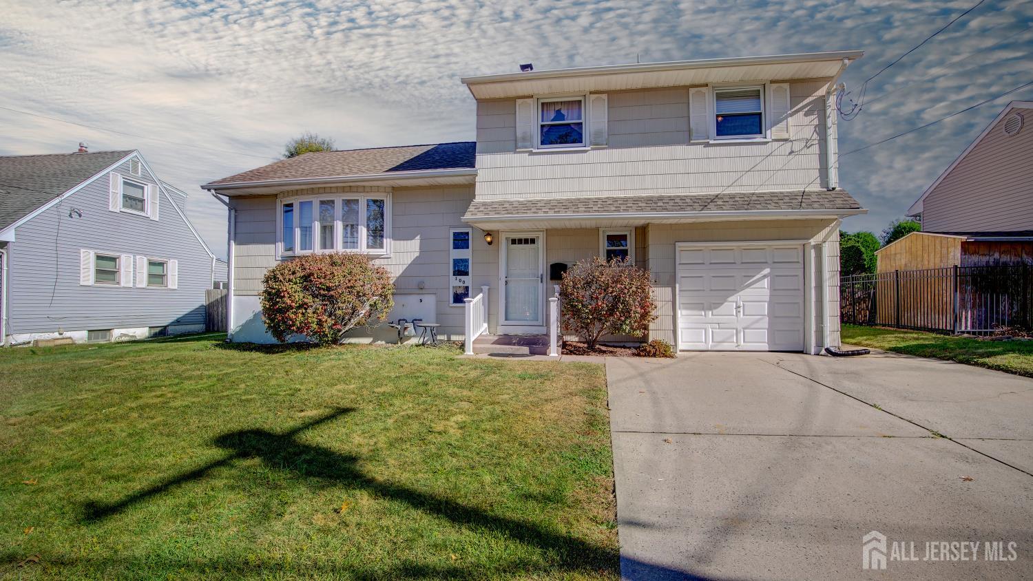 Photo of 100 Bentley Avenue, Old Bridge NJ