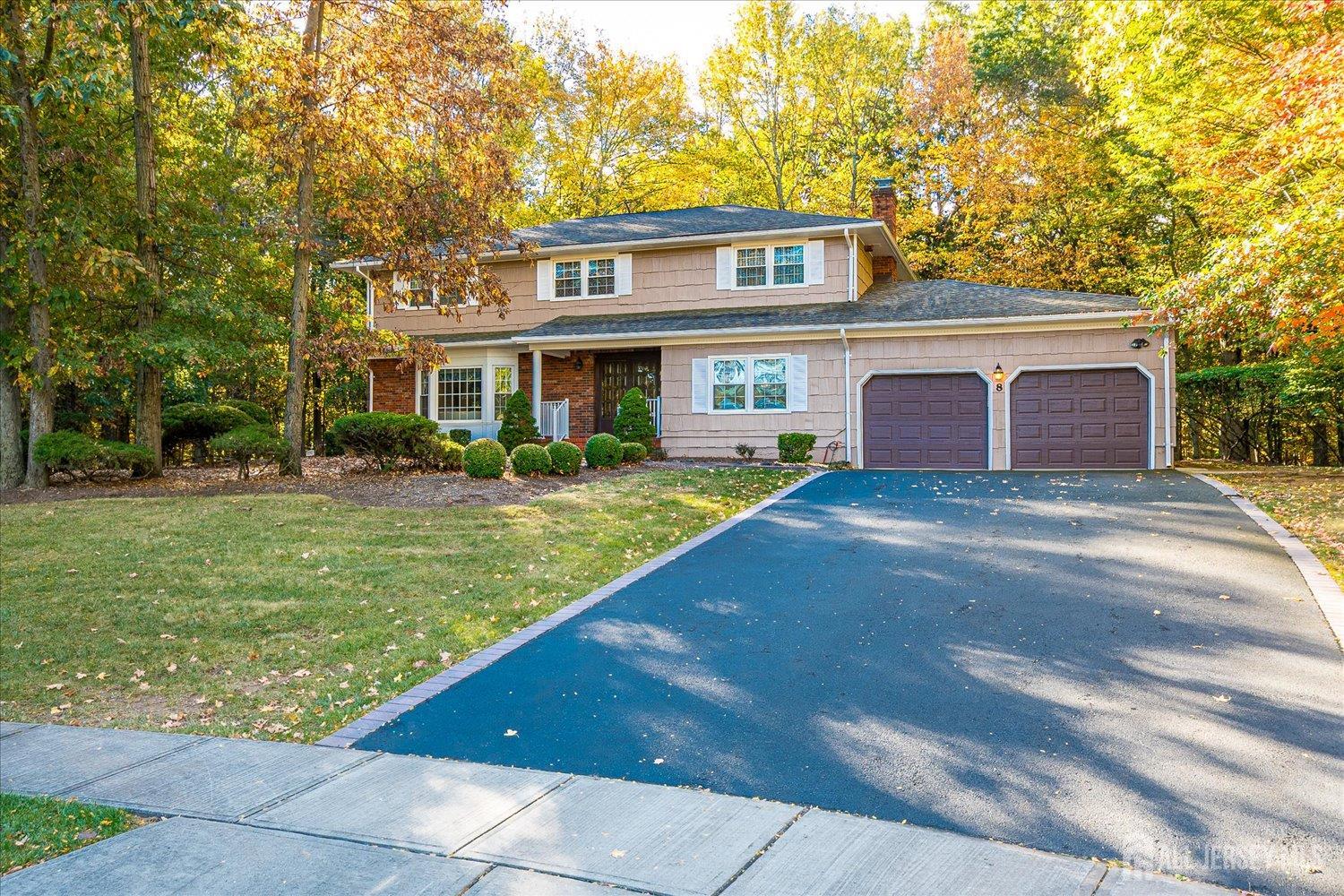 8 Woodmere, North Brunswick, NJ, 08902