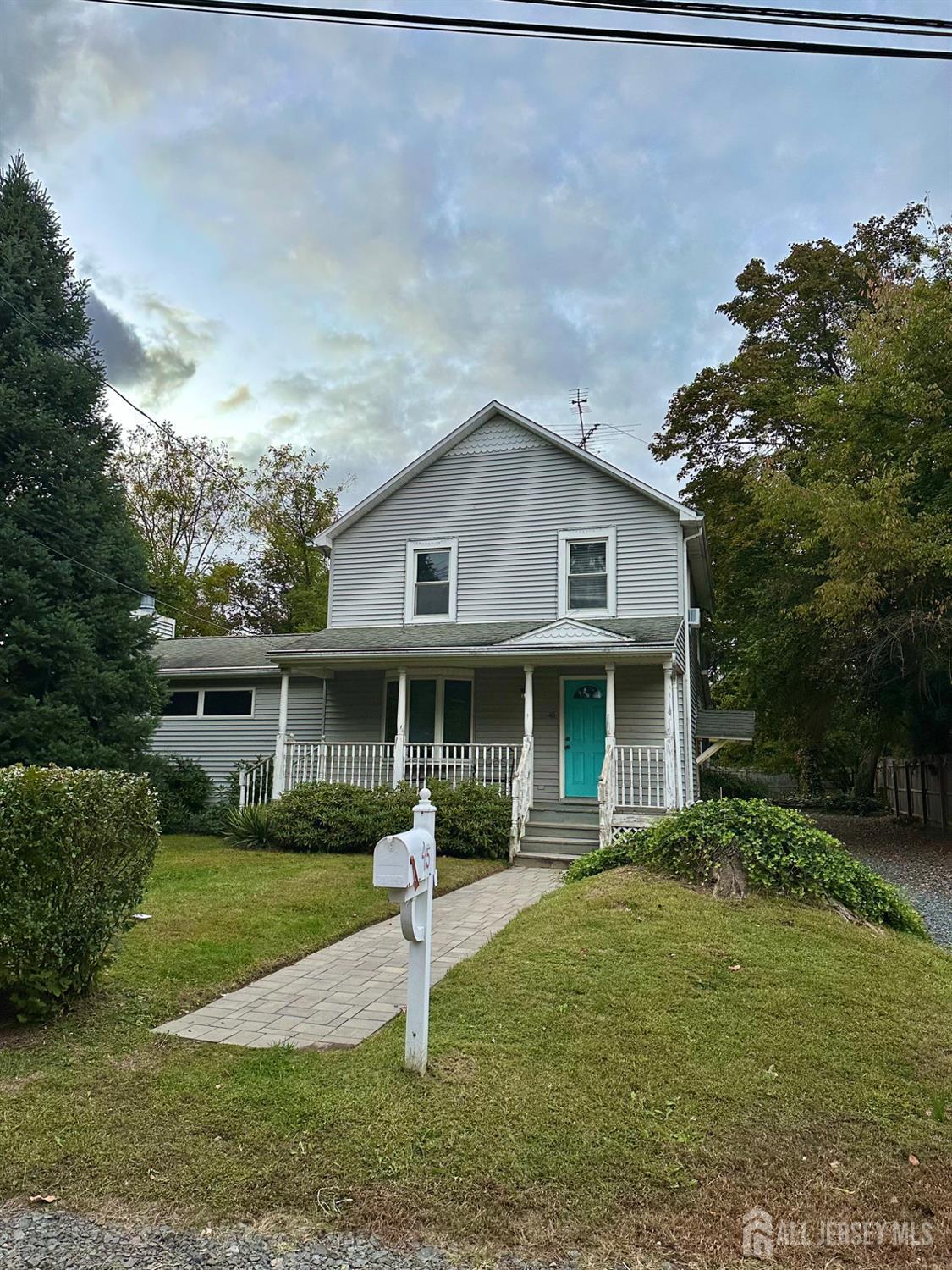 Homes for Sale in South Brunswick, NJ