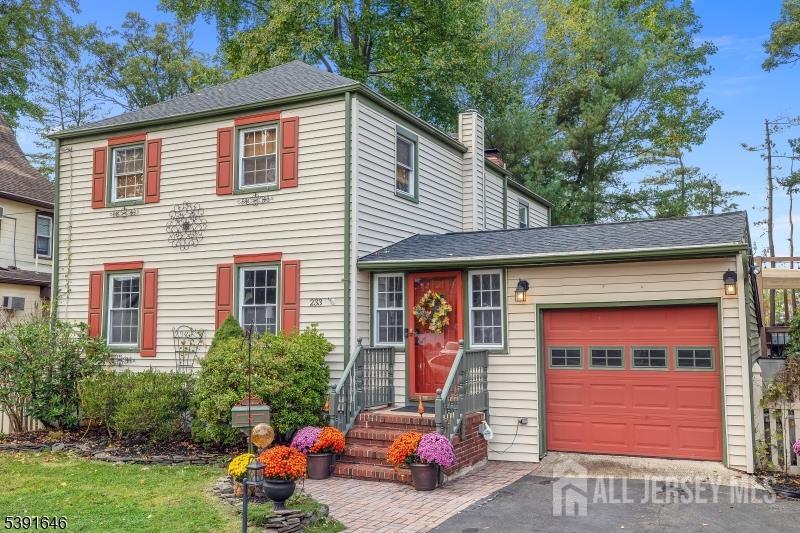 Photo of 233 Maple Avenue, Dunellen NJ