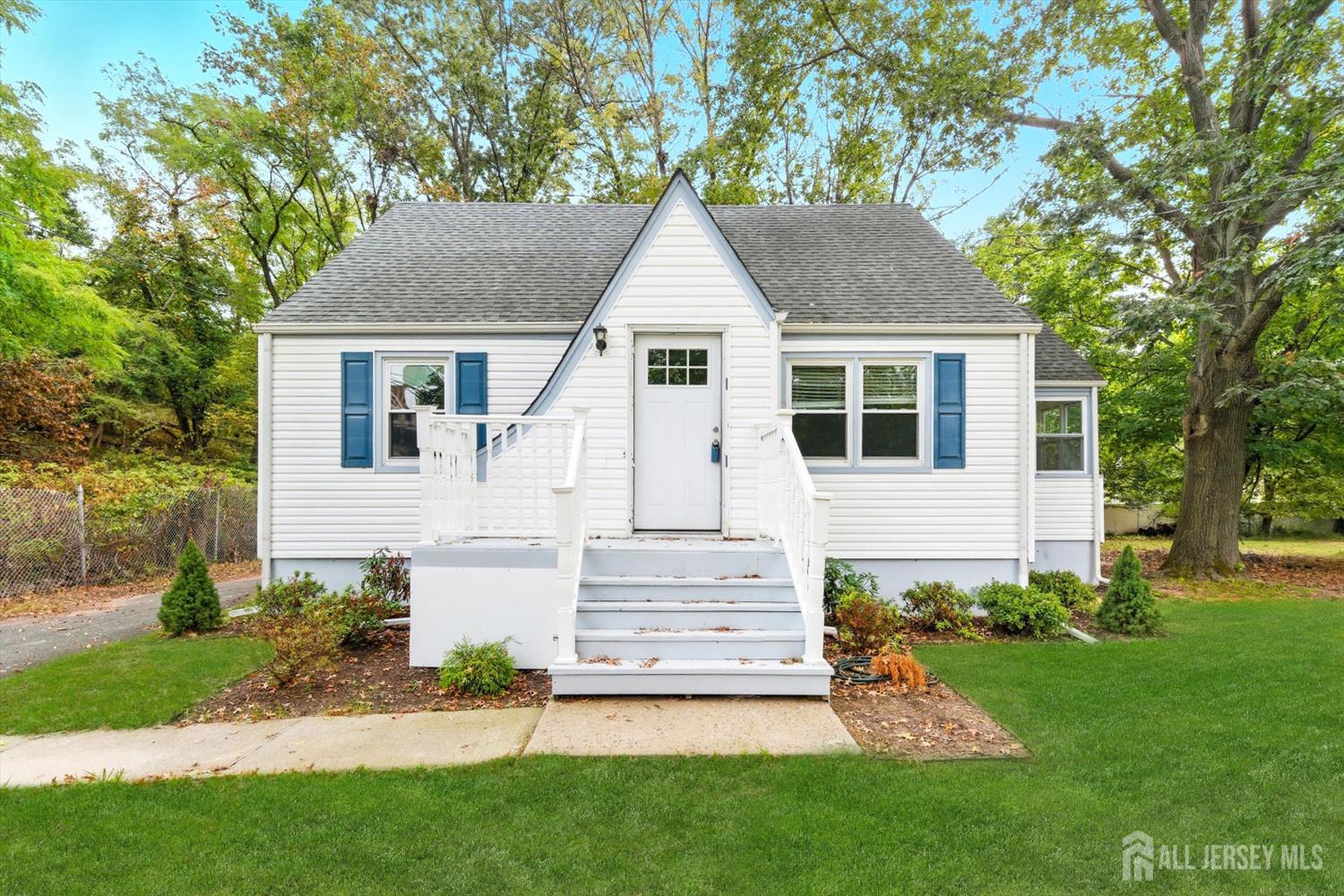 Homes for Sale in Edison, NJ