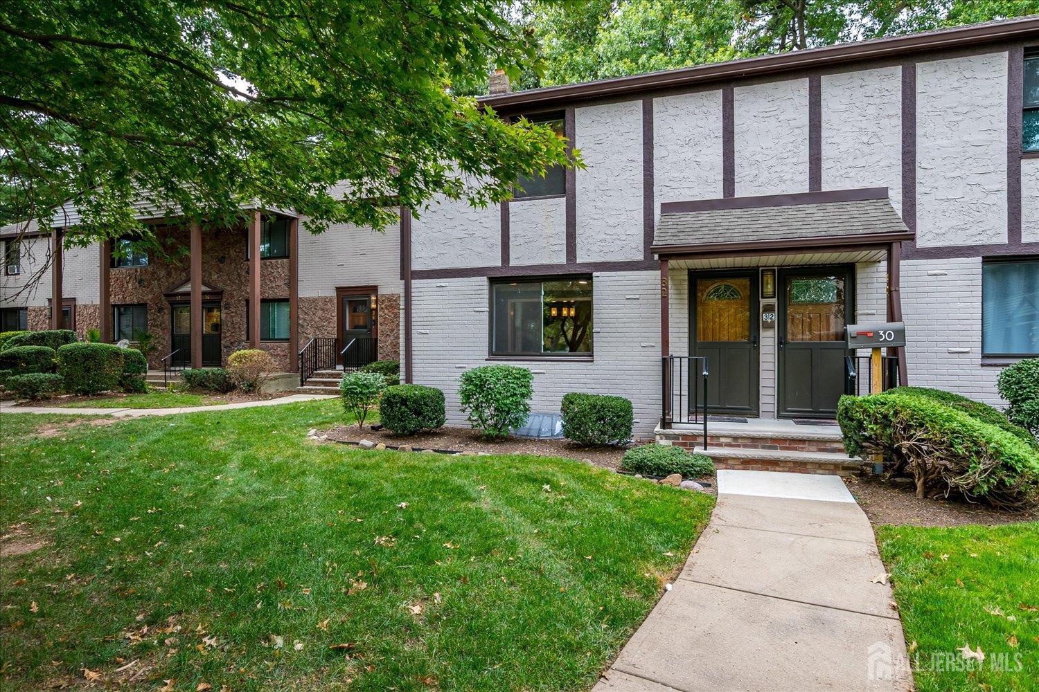 Homes for Sale in Metuchen, NJ