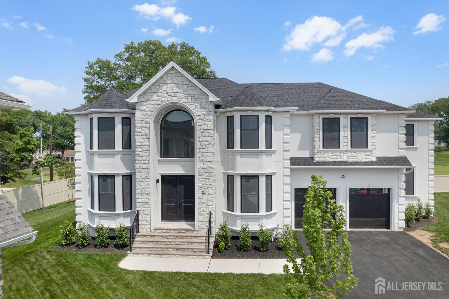 Homes for Sale in Edison, NJ