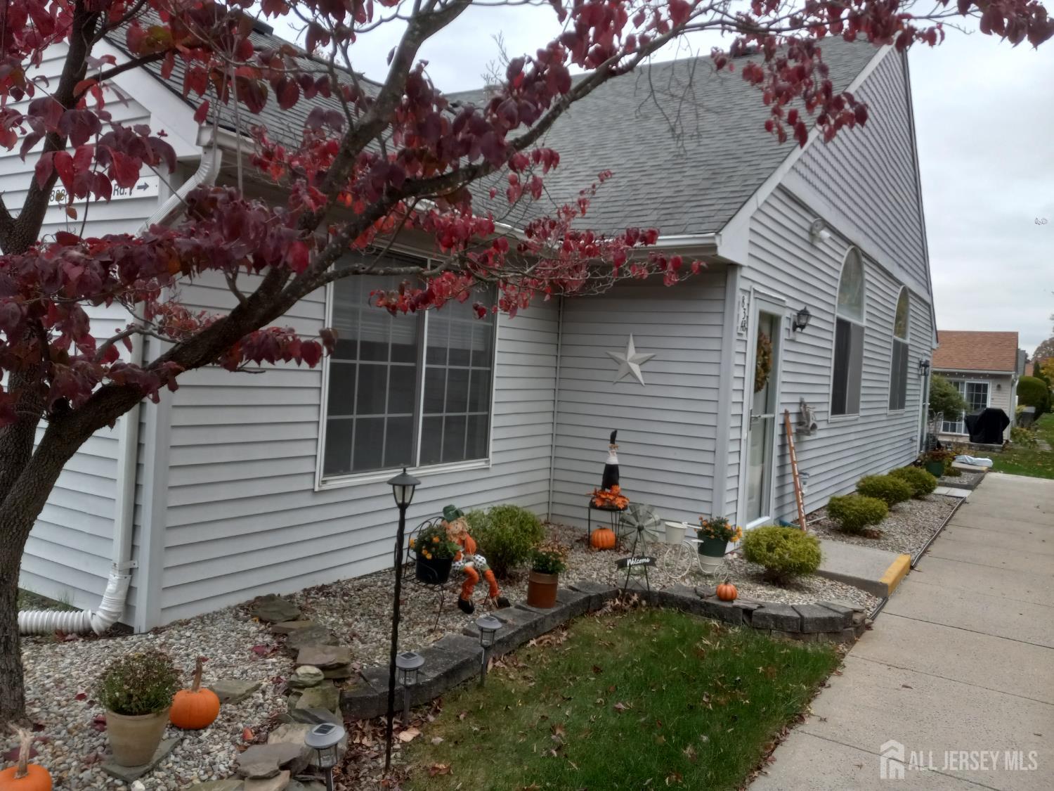 Photo of 838 Vail Road