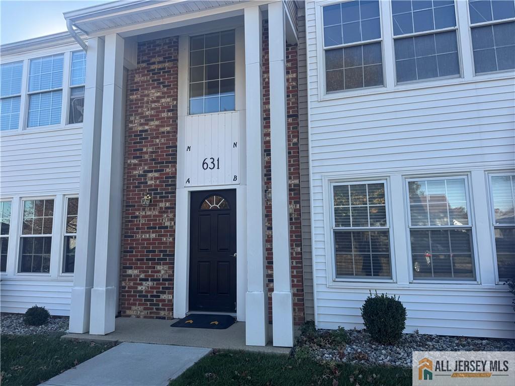 Photo of 631 Madison Drive B