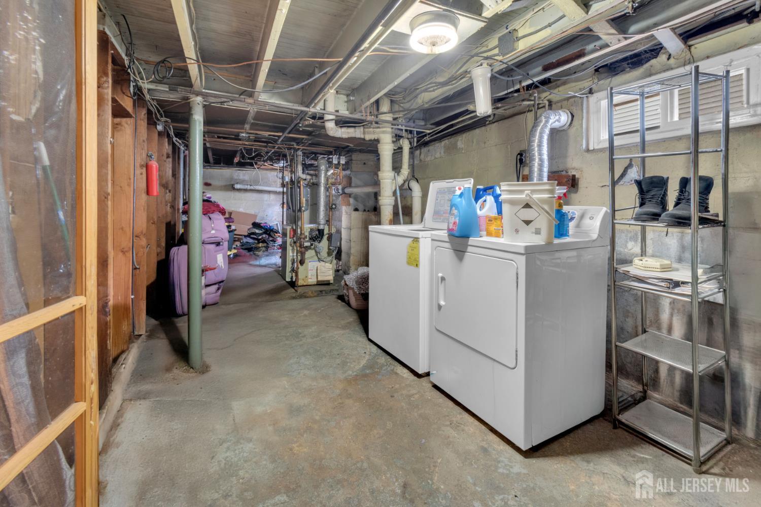 34 Chase, Avenel, NJ, 07001