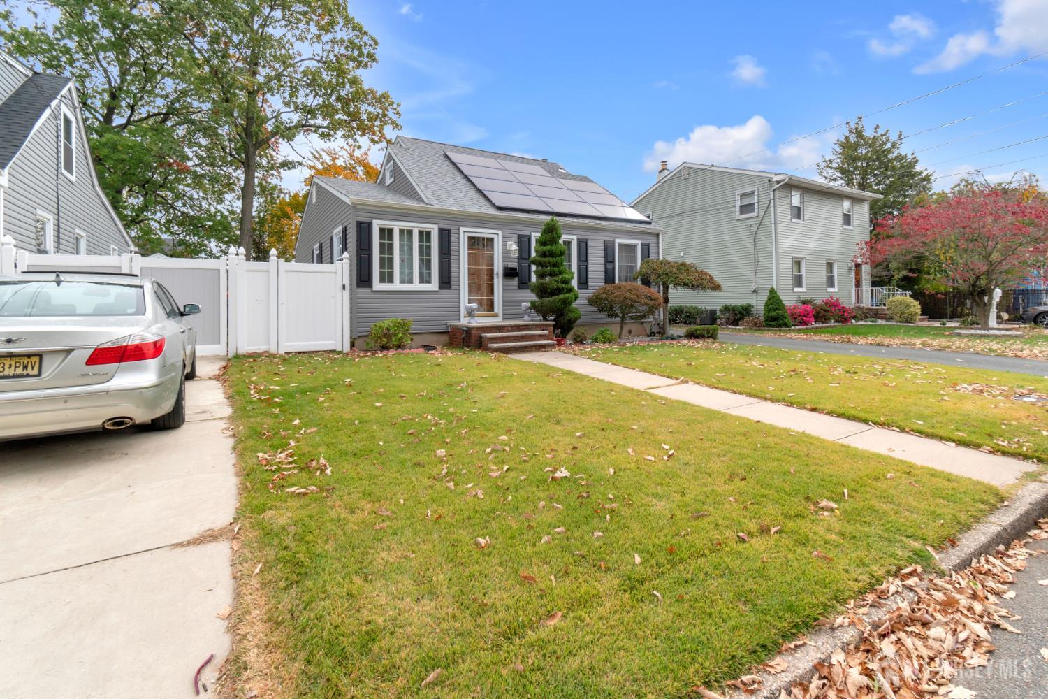 34 Chase, Avenel, NJ, 07001