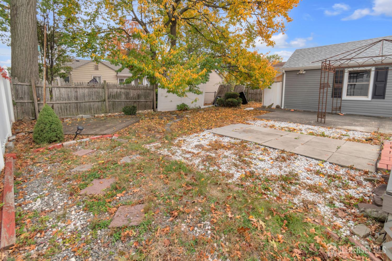 34 Chase, Avenel, NJ, 07001