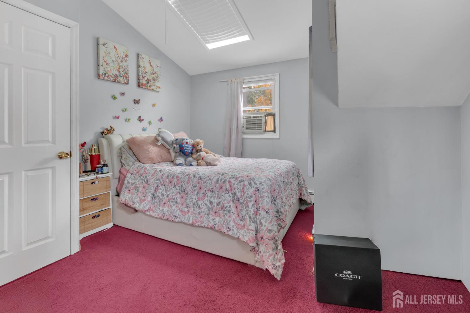 34 Chase, Avenel, NJ, 07001