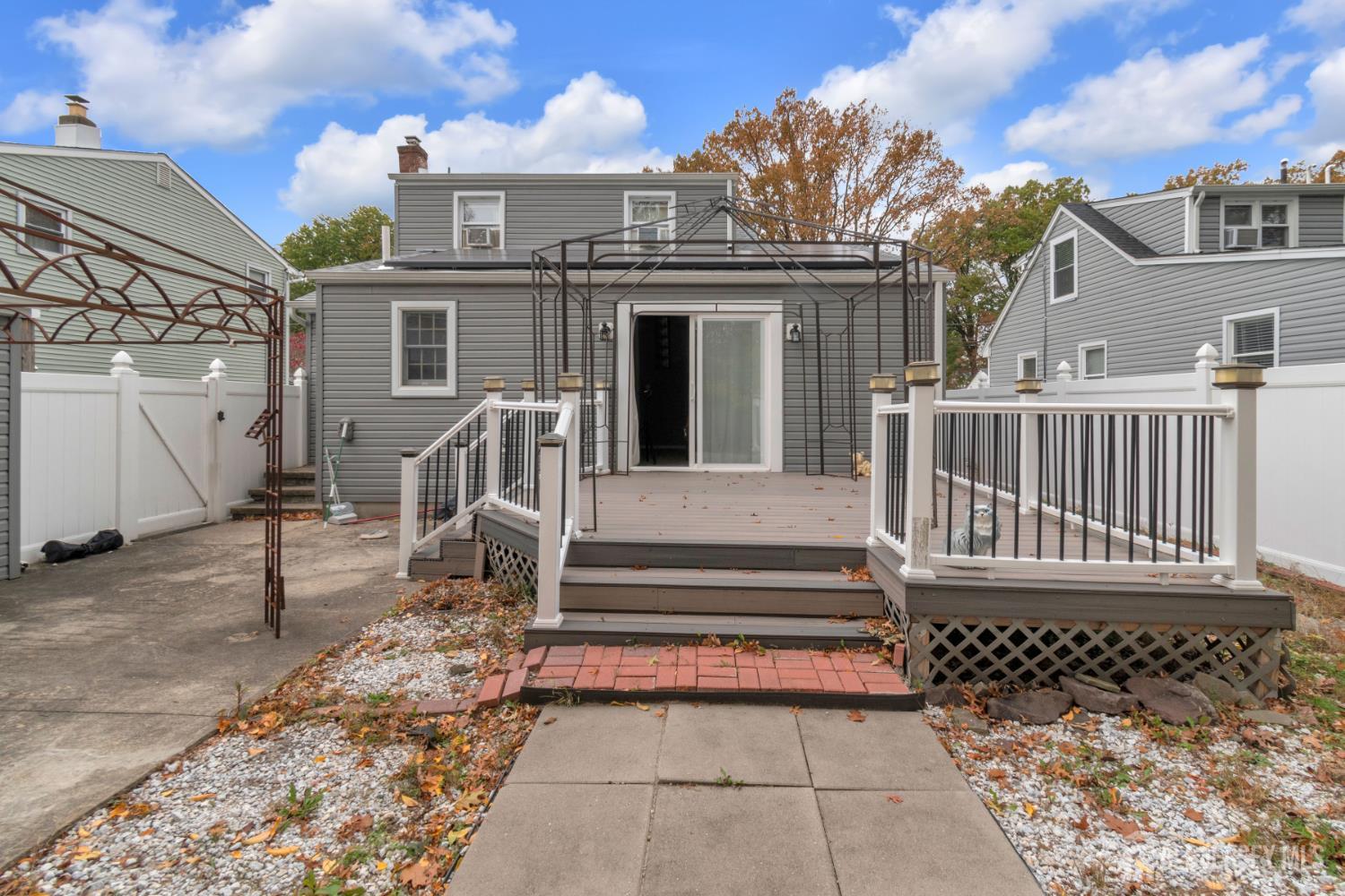 34 Chase, Avenel, NJ, 07001