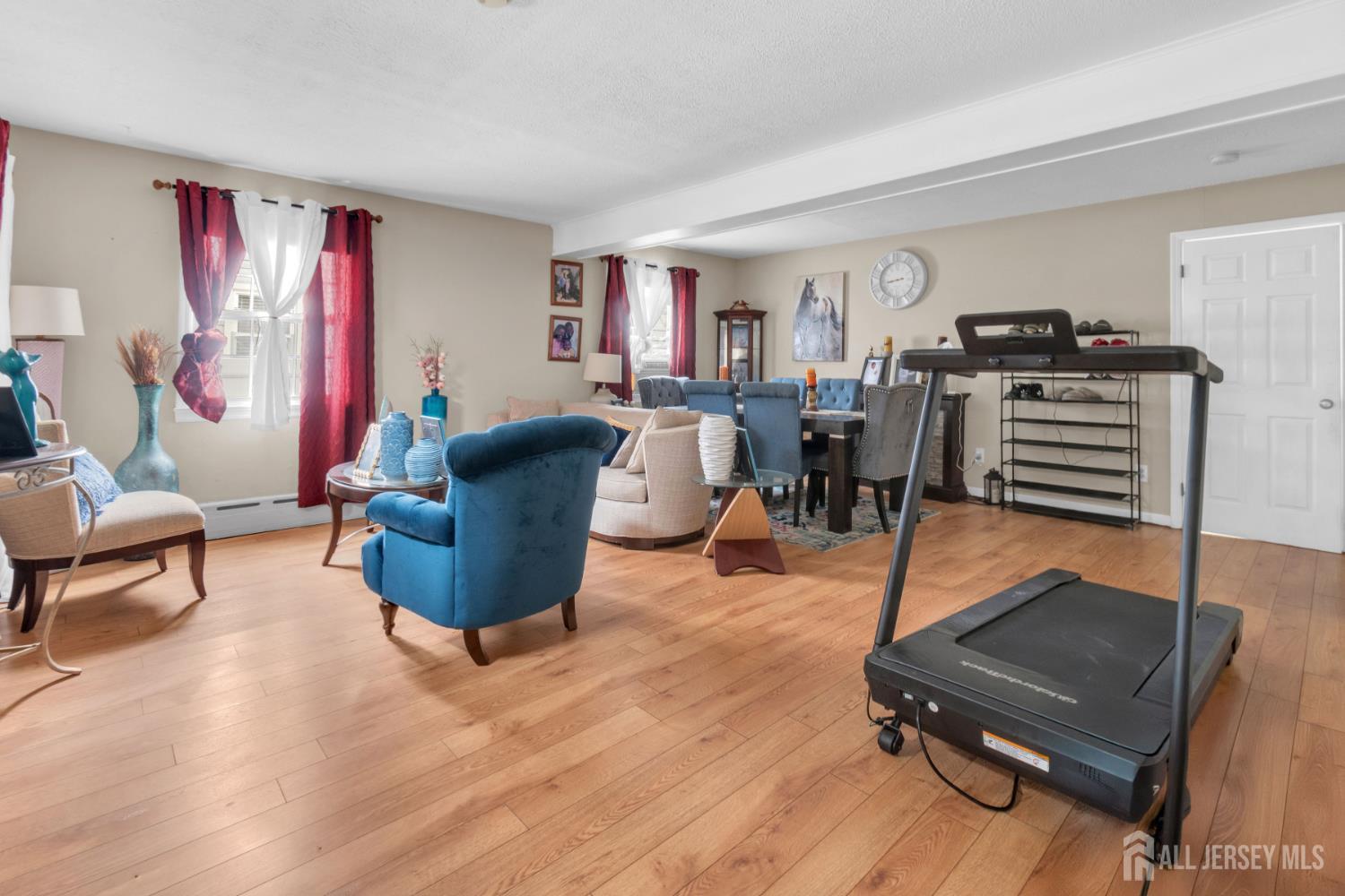 34 Chase, Avenel, NJ, 07001