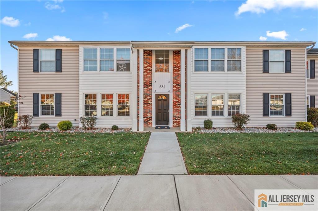 220-C Manchester Lane, Monroe, NJ, 08831