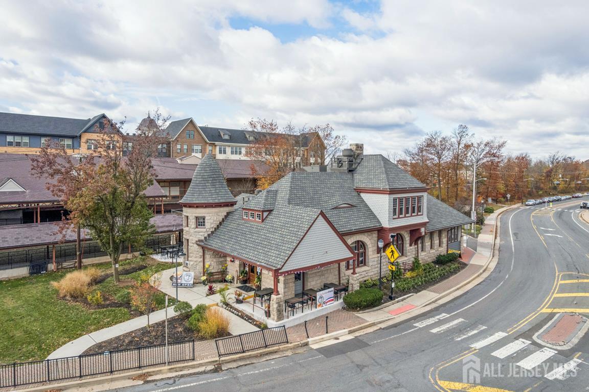 1 Veterans Memorial, Somerville, NJ, 08876