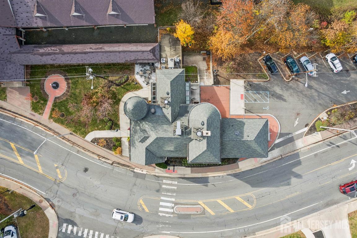 1 Veterans Memorial, Somerville, NJ, 08876