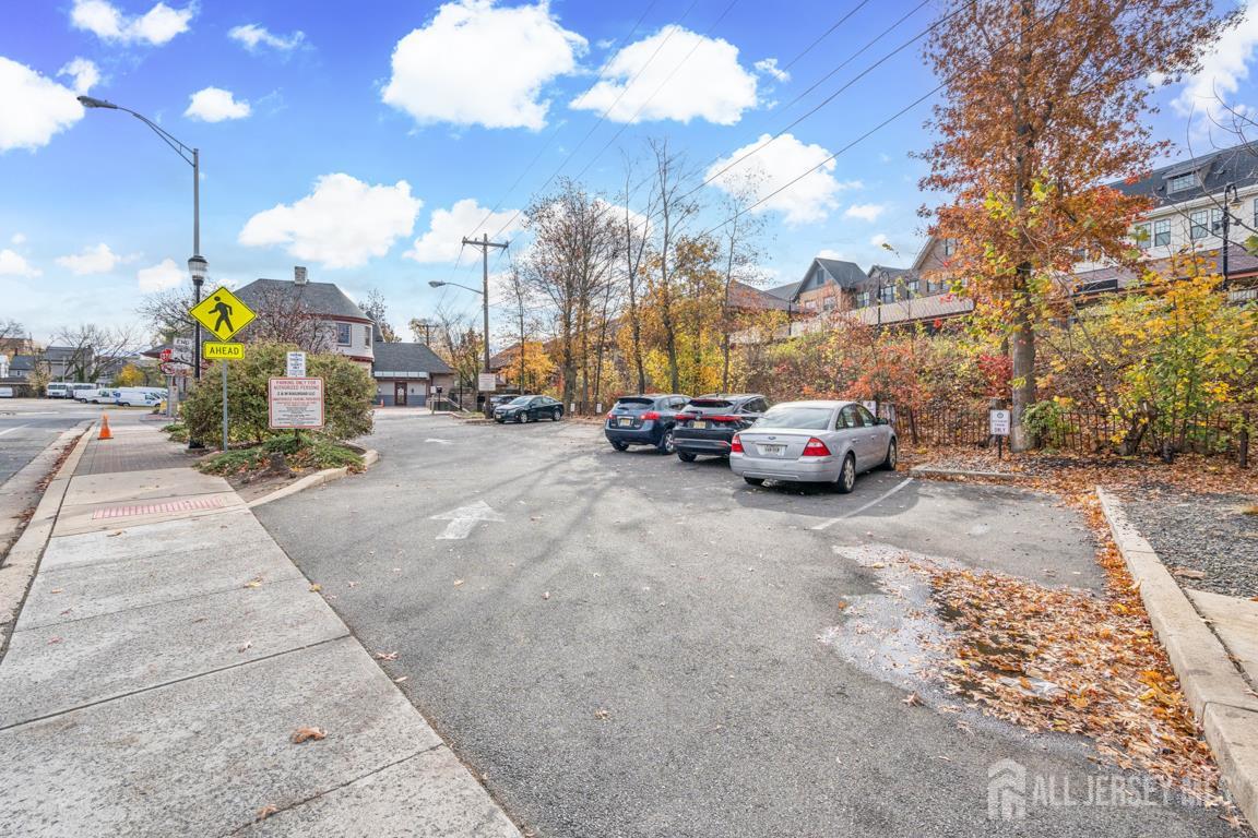 1 Veterans Memorial, Somerville, NJ, 08876