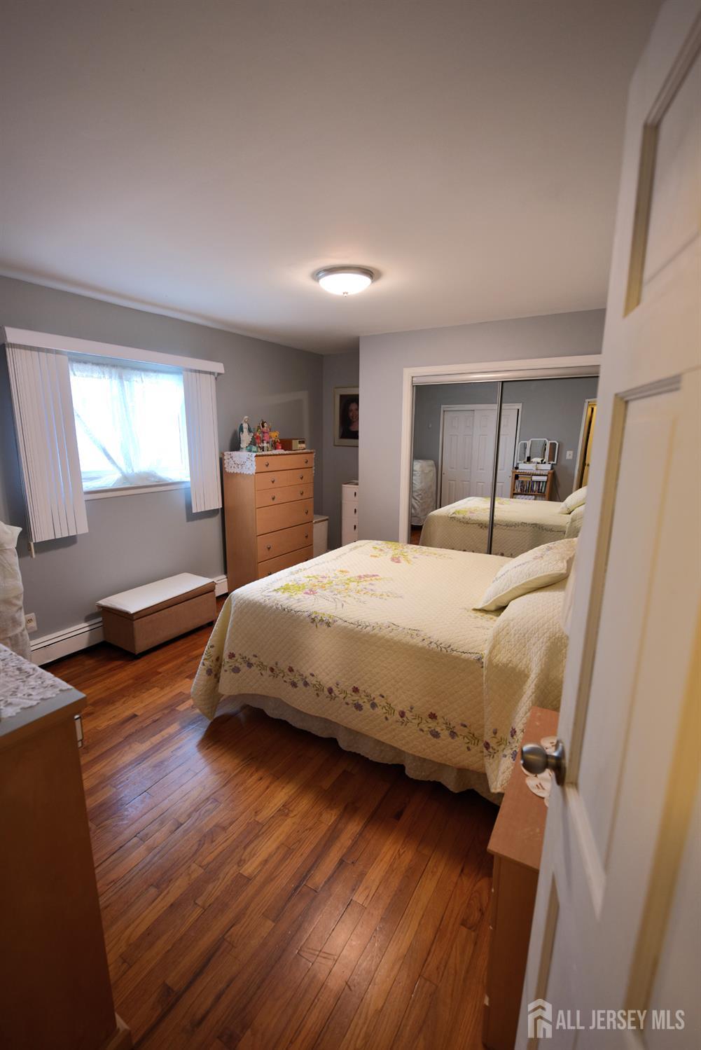 2215 Grand, Bergenfield, NJ, 07047