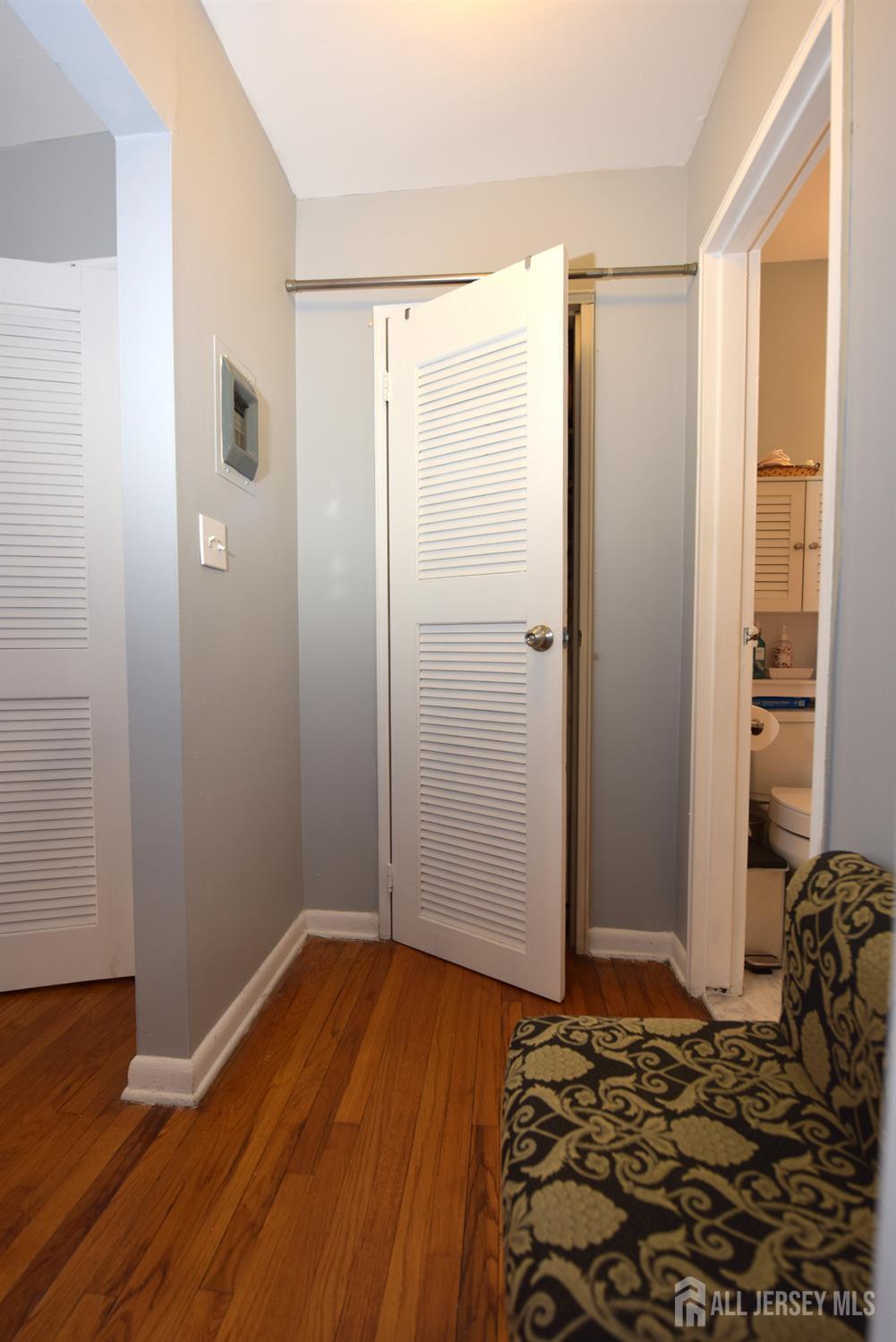 2215 Grand, Bergenfield, NJ, 07047