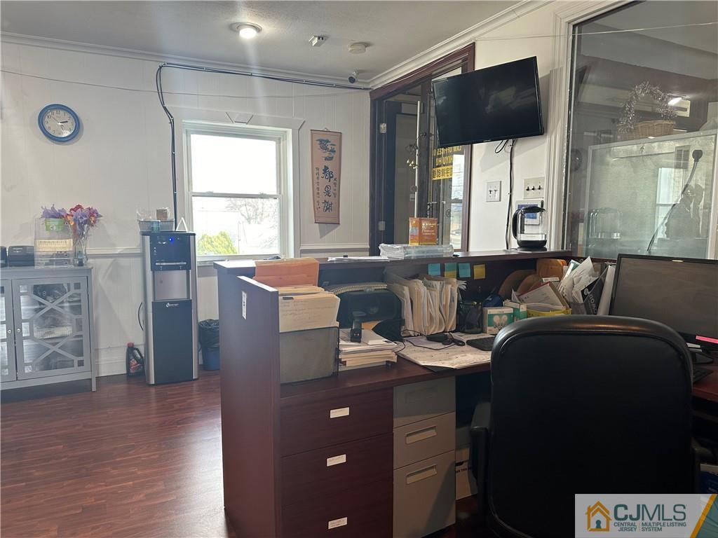 226 Us 1 Highway, Edison, NJ, 08817 226 Us 1 Highway, Edison, NJ, 08817