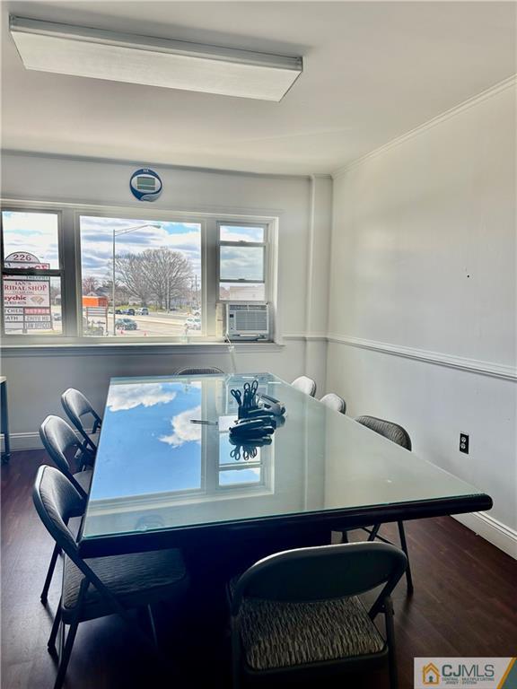 226 Us 1 Highway, Edison, NJ, 08817 226 Us 1 Highway, Edison, NJ, 08817