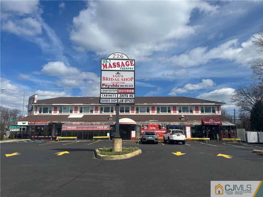 226 Us 1 Highway, Edison, NJ, 08817 226 Us 1 Highway, Edison, NJ, 08817