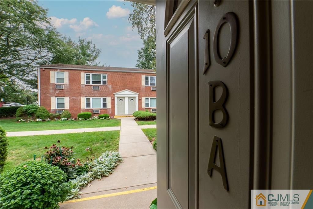 Homes for sale in Edison, NJ | 66 Fox Rd #10A, Edison, NJ 08817 | MLS# 2352362M