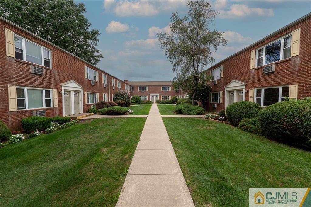 Homes for sale in Edison, NJ | 66 Fox Rd #10A, Edison, NJ 08817 | MLS# 2352362M