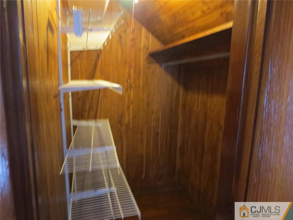 107 Hillcrest Avenue Edison 08817 NJ photo