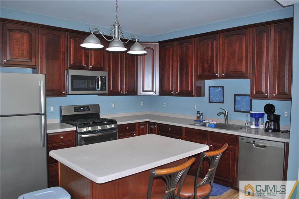 632 Saint Andrews Place Manalapan 07726 NJ photo