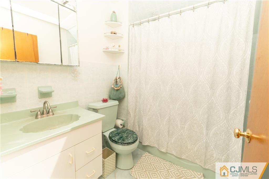 441 Elm Avenue Bogota 07603 NJ photo