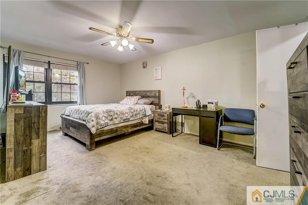 209 Sierra Court Woodbridge Proper 07095 NJ photo