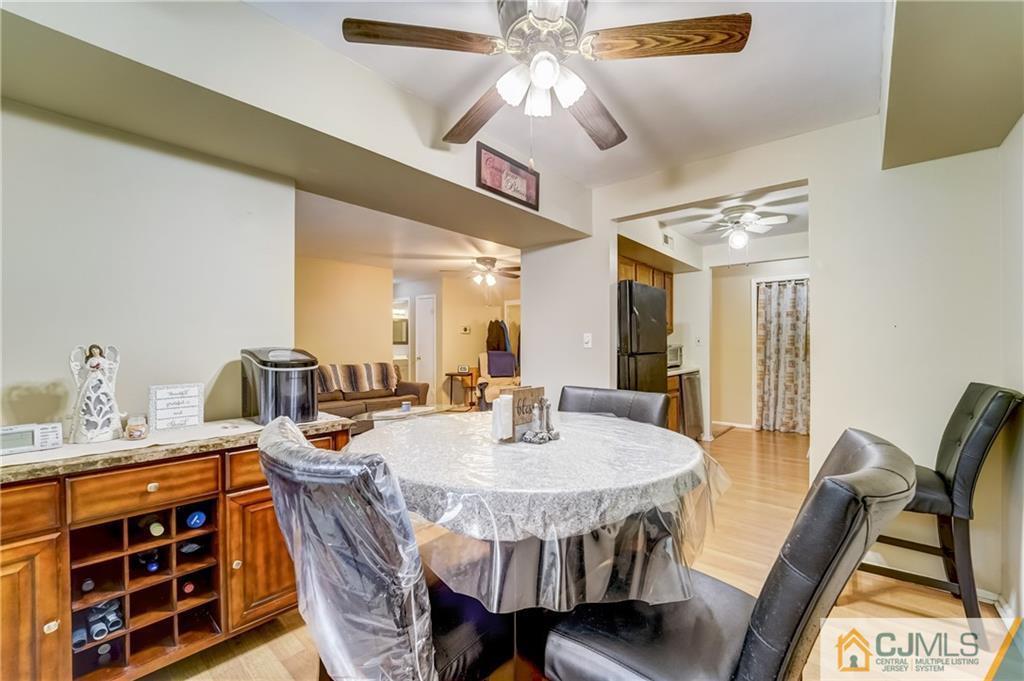 209 Sierra Court Woodbridge Proper 07095 NJ photo