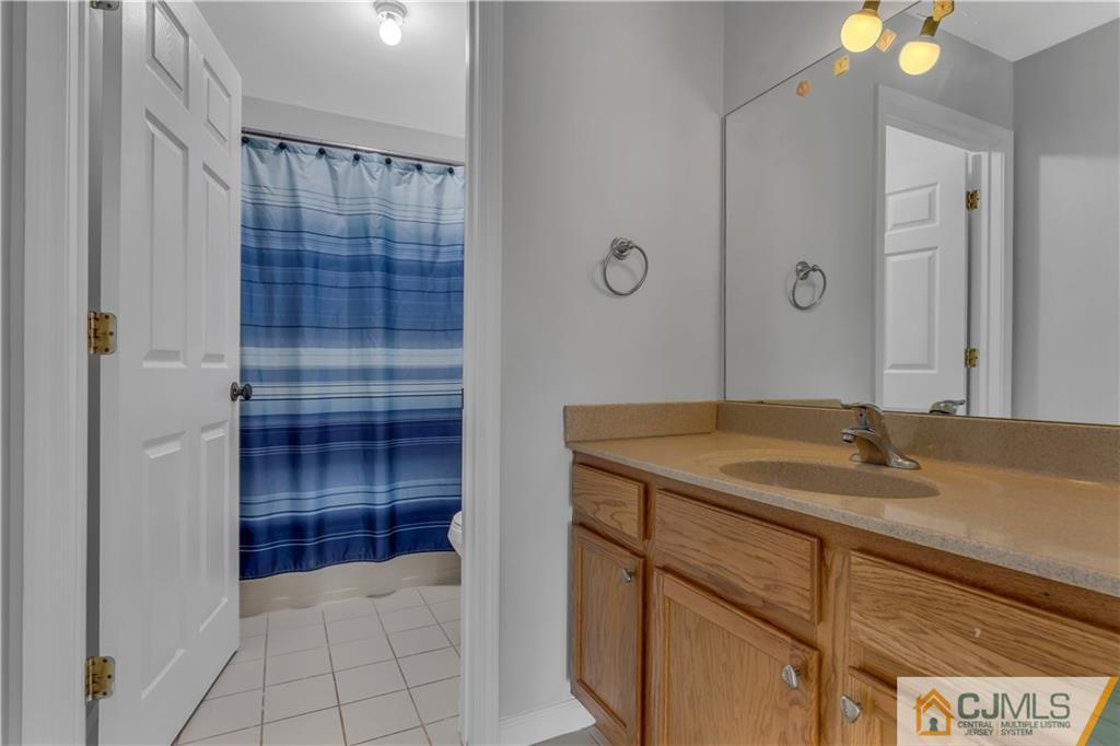 11 Julia Drive Monroe 08831 NJ photo