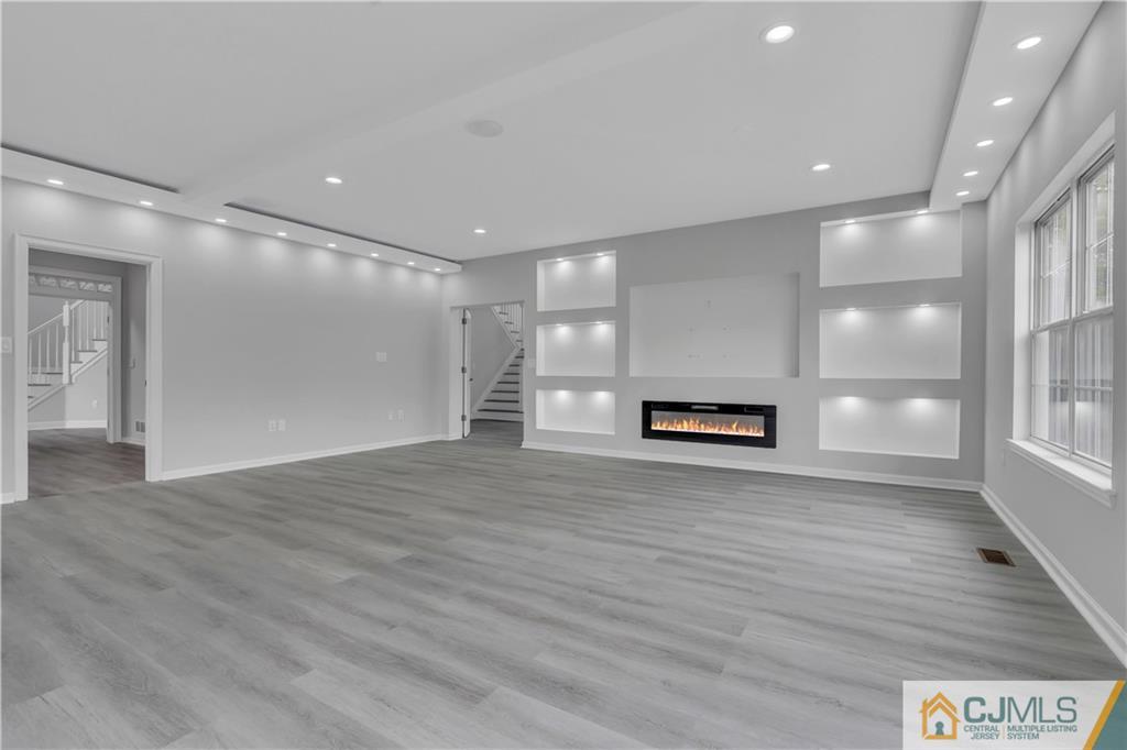 11 Julia Drive Monroe 08831 NJ photo