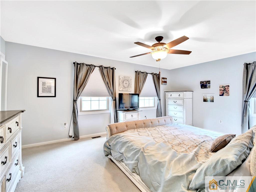 20 Fair Acres Court South Brunswick 08540 NJ photo