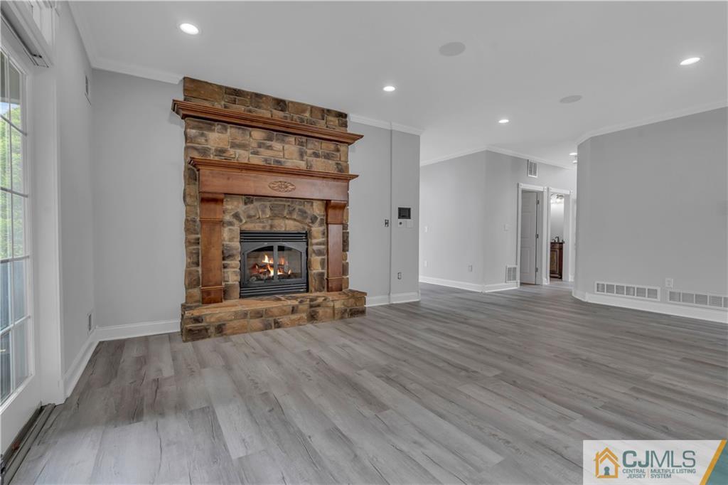 11 Julia Drive Monroe 08831 NJ photo