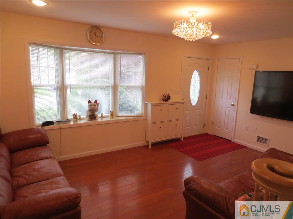 1 Elaine Road East Brunswick 08816 NJ photo