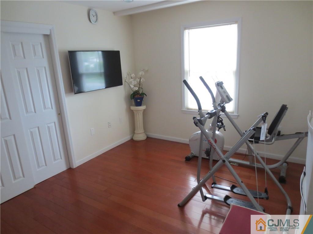 1 Elaine Road East Brunswick 08816 NJ photo