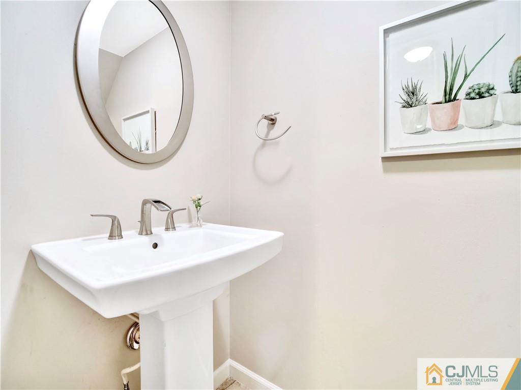 20 Fair Acres Court South Brunswick 08540 NJ photo