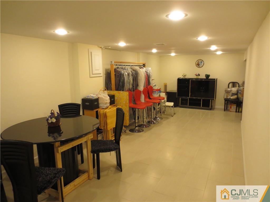 1 Elaine Road East Brunswick 08816 NJ photo