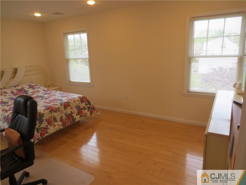 1 Elaine Road East Brunswick 08816 NJ photo