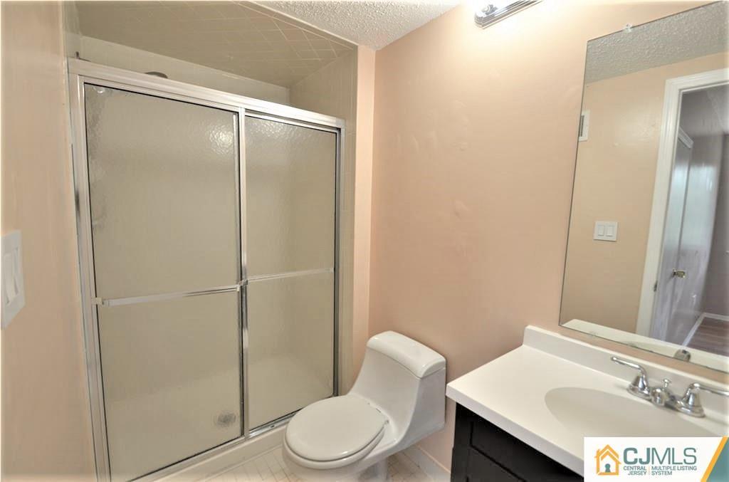 40 Chatham Square Sayreville 08859 NJ photo