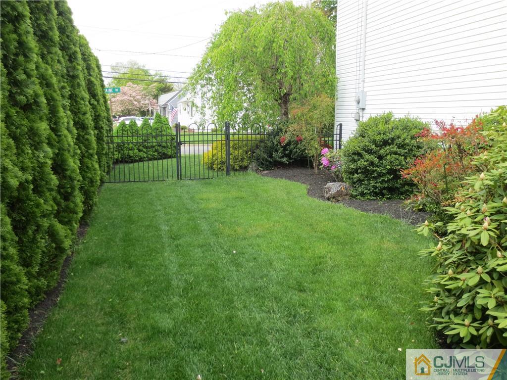 1 Elaine Road East Brunswick 08816 NJ photo