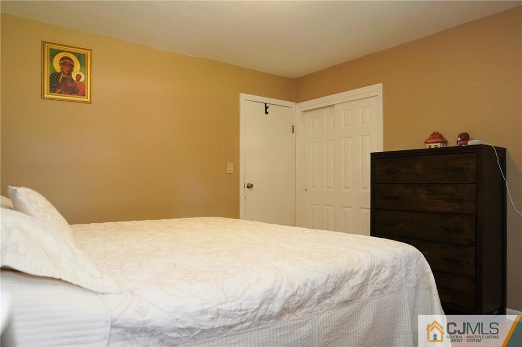 3094 Bordentown Avenue Old Bridge 08859 NJ photo