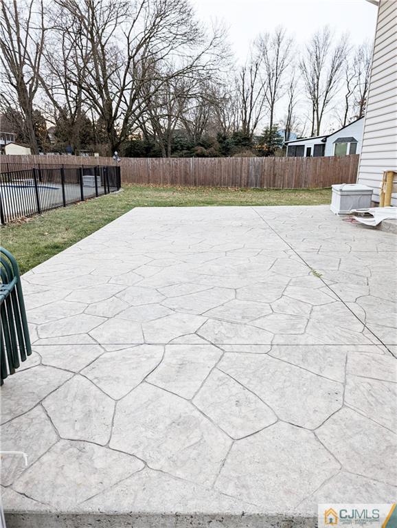 10 Warren Court Old Bridge 08857 NJ photo