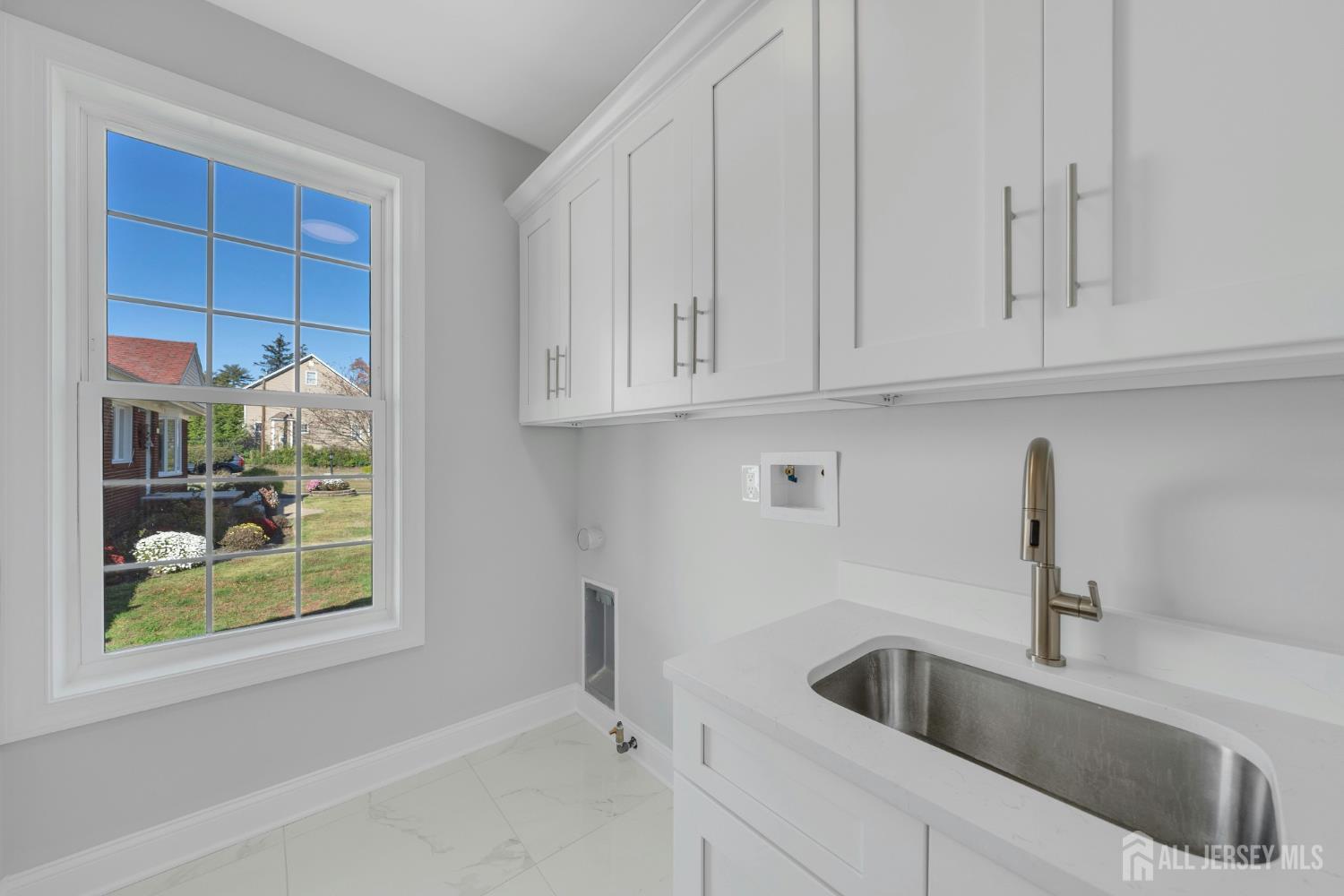 21 King Street, Edison, NJ, 08820