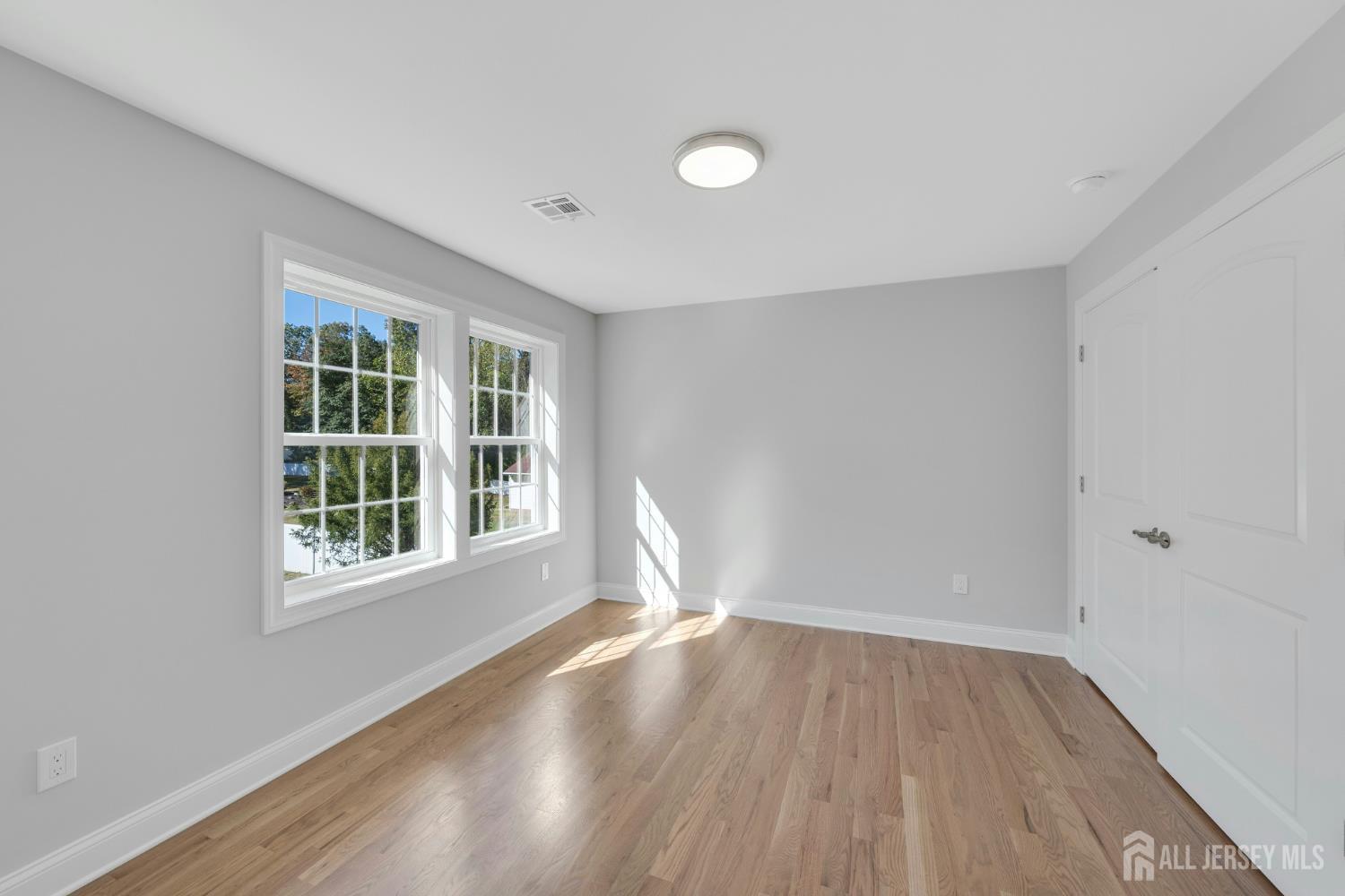 21 King Street, Edison, NJ, 08820
