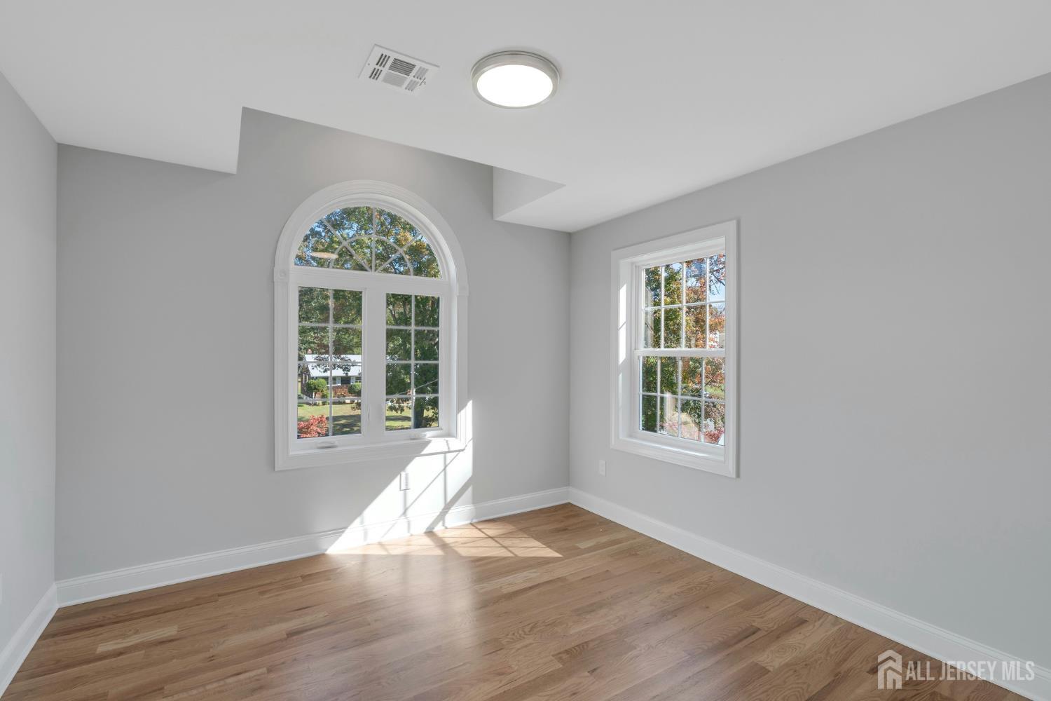 21 King Street, Edison, NJ, 08820